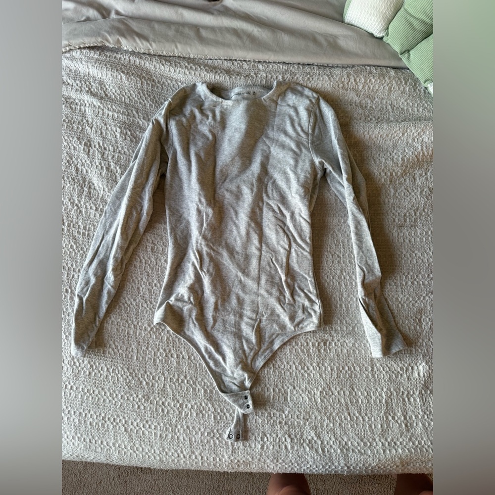 Abercrombie | Cotton Gray Long Sleeve Bodysuit